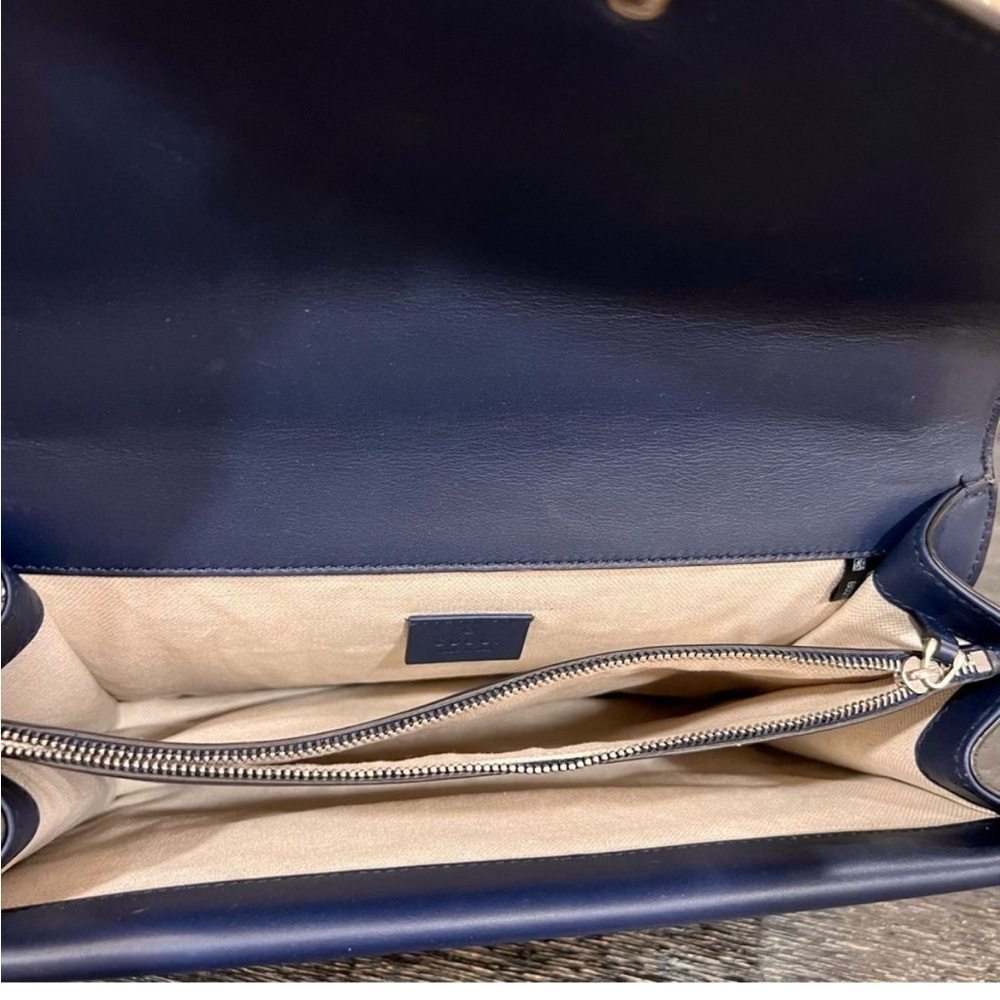 Gucci Dionysus Red, White, and Blue Designer Bag with Bee Embellishment - Picture 4 of 10